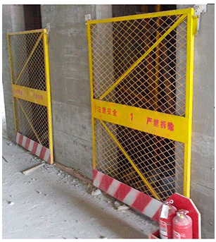 1523177800657009.gif 護欄網(wǎng),市政護欄網(wǎng),欄網(wǎng)廠家