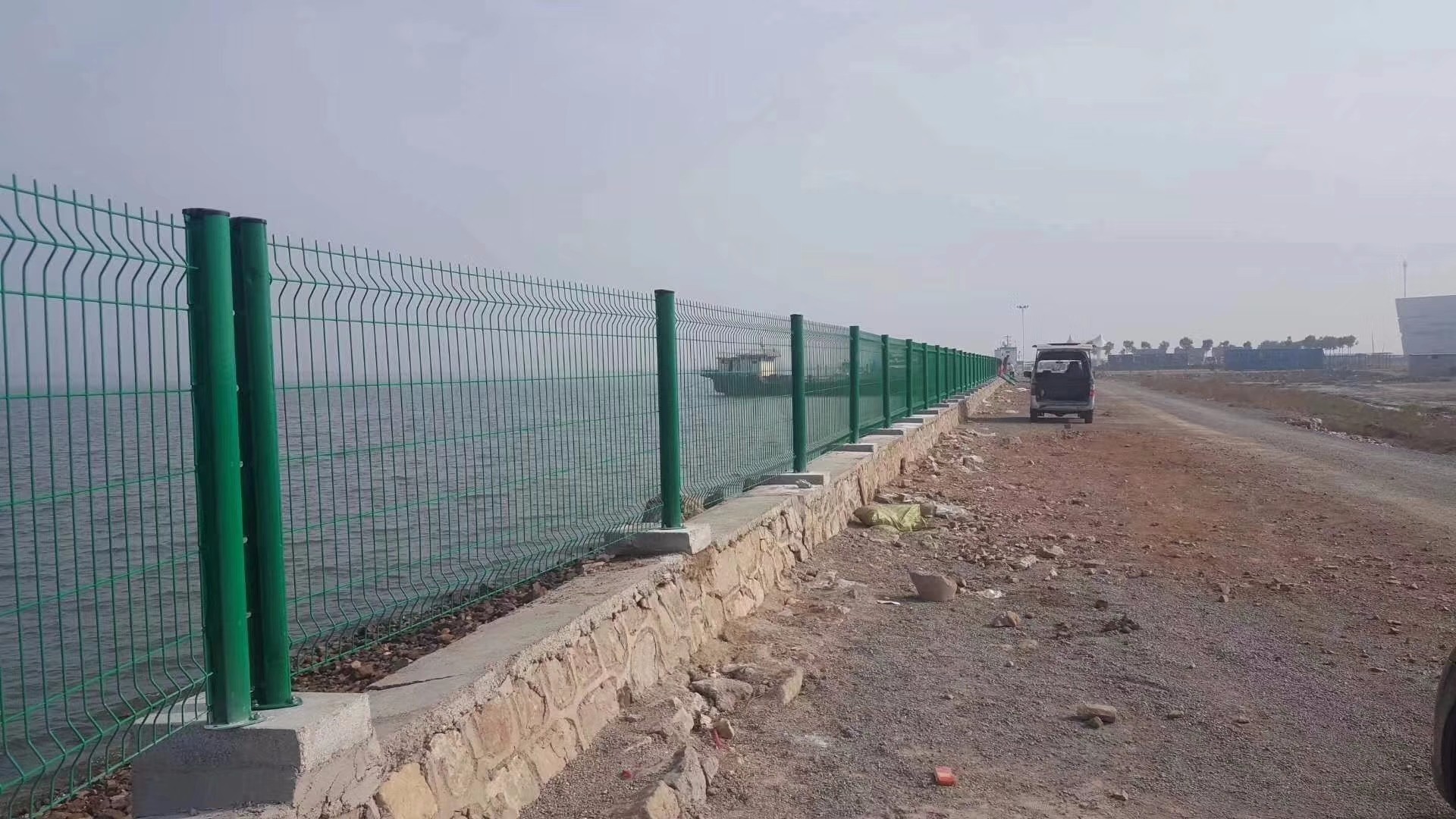 護(hù)欄網(wǎng)隔離柵 護(hù)欄網(wǎng)隔離柵