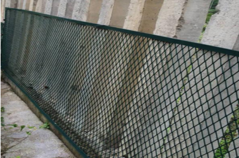 高鐵防護(hù)網(wǎng)